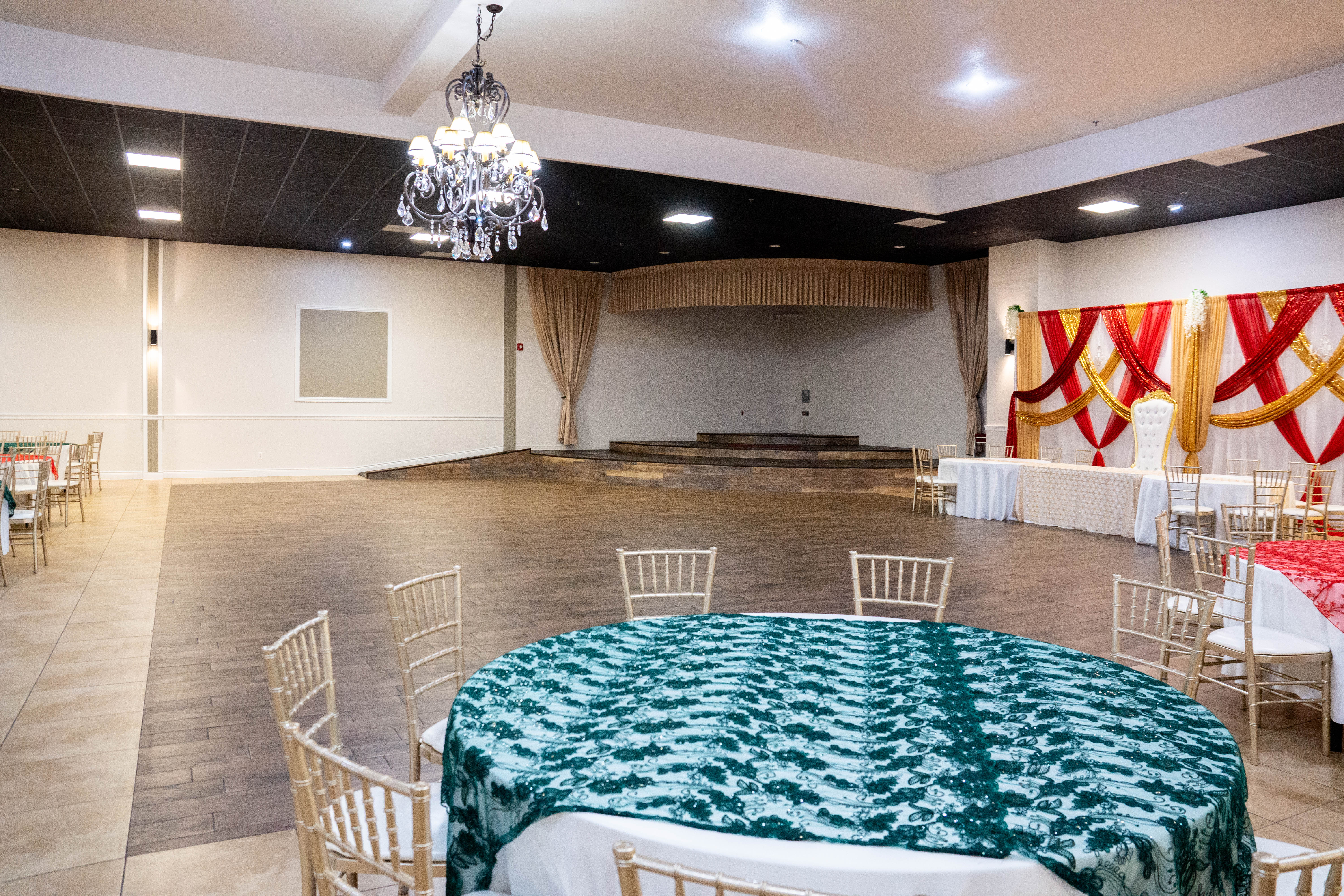 Onion Creek Ballroom | Castillian Ballroom